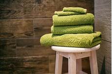 Wet Towels Nixi